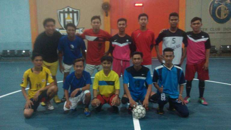Futsal bersama LPK Prisma Pangkalan Bun dengan LP3T Banua Mandiri