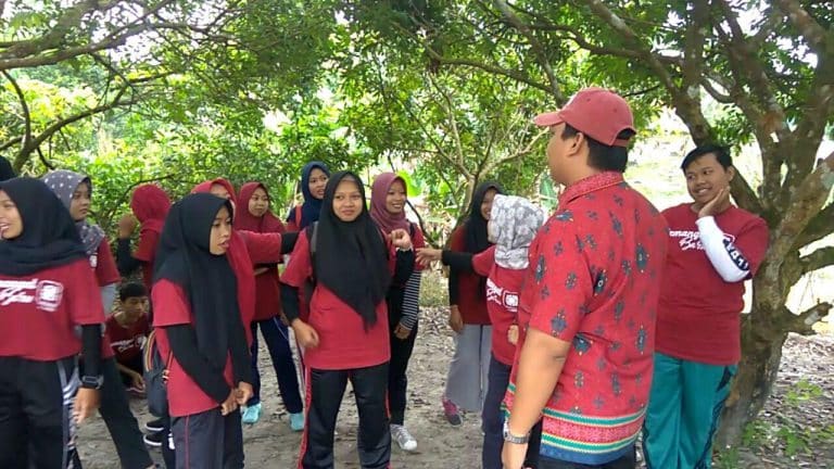Pengembangan Diri Administrasi Perkantoran 03