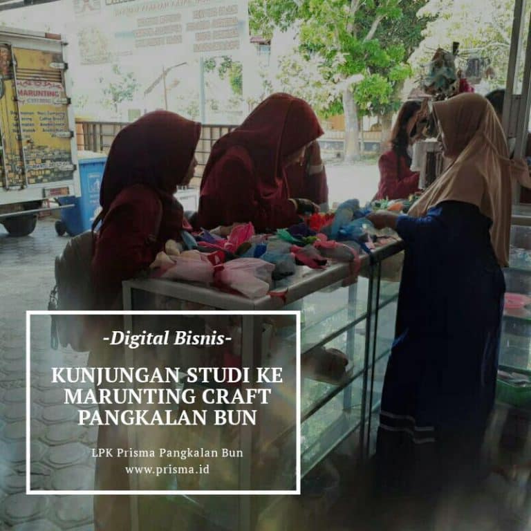Kunjungan Studi Jurusan Digital Bisnis ke Marunting Craft Pangkalan Bun