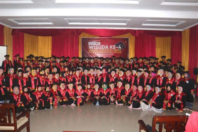 Wisuda LPK Prisma Angkatan ke-4 Tahun Akademik 2018-2019 Berlangsung Meriah