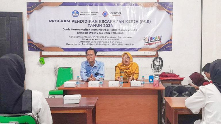 Peningkatan Keterampilan Melalui Program Pendidikan Kecakapan Kerja (PKK) 2024 di Kotawaringin Barat - LKP Prisma Pangkalan Bun